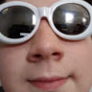 Meet your Posher, Mia